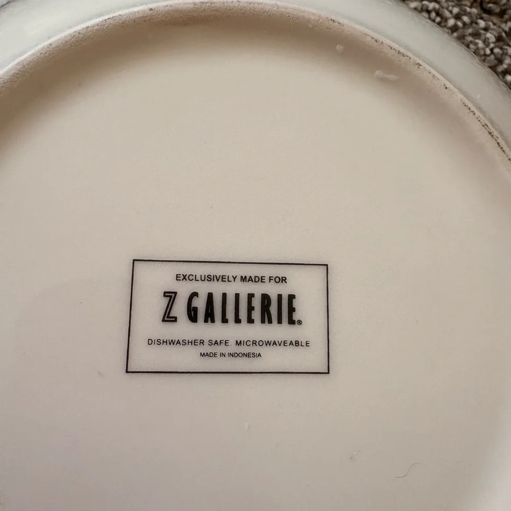 Z Gallerie Gray and Cream Patterned Dinner Bowls